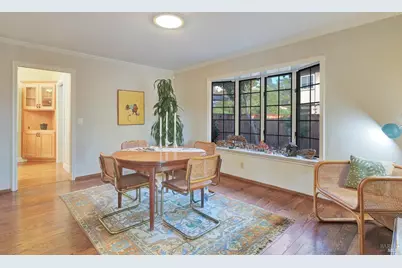 28 Bonnie Banks Way, San Rafael, CA 94901 - Photo 11