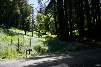 10966 Barnett Valley Road, Sebastopol, CA 95472 - Photo 15