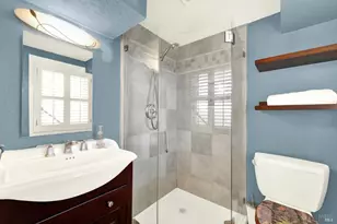 7937 Sunkist Dr, Oakland, CA 94605 - Photo 49