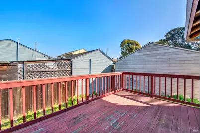 7608 Arthur Street, Oakland, CA 94605 - Photo 37