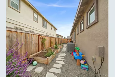 224 Gannet Street, Vacaville, CA 95688 - Photo 29