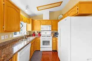 770 Lincoln Ave, Napa, CA 94558 - Photo 3