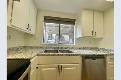 2890 Redwood Parkway #6-1, Vallejo, CA 94591 - Photo 11