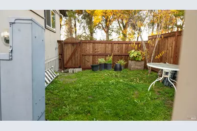 401 Frisbie Avenue, Santa Rosa, CA 95407 - Photo 47