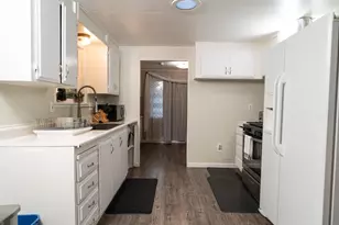 401 Frisbie Ave, Santa Rosa, CA 95407 - Photo 13