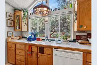 4750 Highway 175, Hopland, CA 95449 - Photo 5