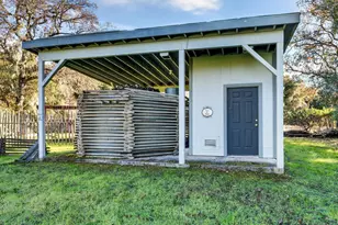 4750 Hwy 175, Hopland, CA 95449 - Photo 29