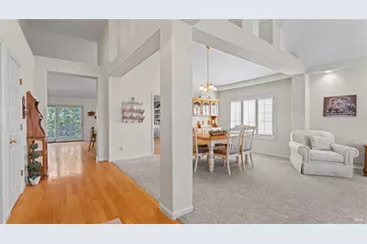 160 Lynd Way, Dixon, CA 95620 - Photo 3