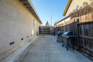 160 Lynd Way, Dixon, CA 95620 - Photo 41