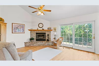 160 Lynd Way, Dixon, CA 95620 - Photo 9