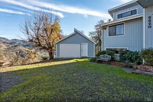 6620 Robinson Creek Rd, Ukiah, CA 95482 - Photo 39