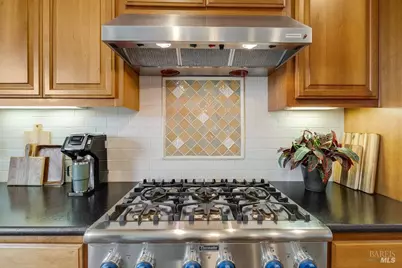 544 Lansing Circle, Benicia, CA 94510 - Photo 15