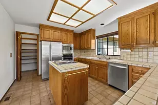 1042 Harold Ln, Healdsburg, CA 95448 - Photo 13