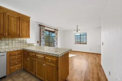 1042 Harold Lane, Healdsburg, CA 95448 - Photo 15