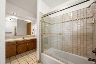 1042 Harold Ln, Healdsburg, CA 95448 - Photo 23