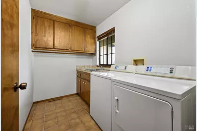 1042 Harold Lane, Healdsburg, CA 95448 - Photo 19