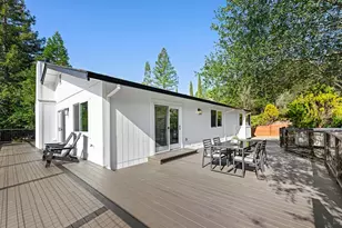 210 Burgundy Rd, Healdsburg, CA 95448 - Photo 17