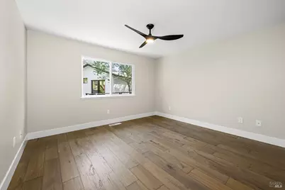 210 Burgundy Road, Healdsburg, CA 95448 - Photo 25