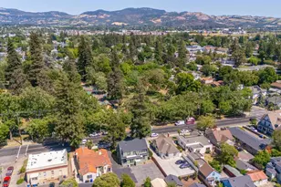 563 Jefferson St, Napa, CA 94559 - Photo 49