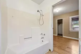 1127 Cleveland Ave, Santa Rosa, CA 95401 - Photo 15