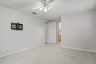 1006 Champion Pl, Vacaville, CA 95687 - Photo 27