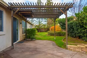 1006 Champion Pl, Vacaville, CA 95687 - Photo 33