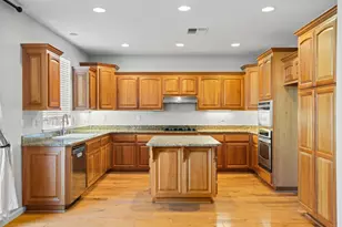 1006 Champion Pl, Vacaville, CA 95687 - Photo 11