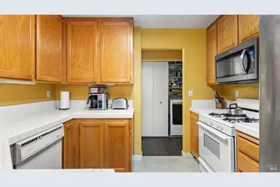 813 Chardonnay Circle, Petaluma, CA 94954 - Photo 13