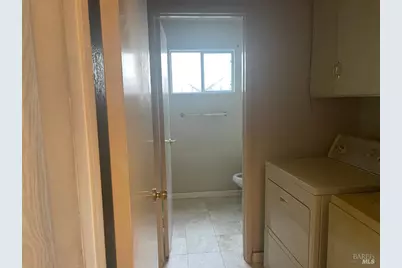 100 Obsidian Court, Vallejo, CA 94589 - Photo 11