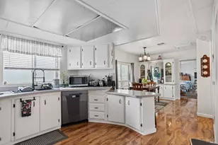 8155 Willow St, Windsor, CA 95492 - Photo 7