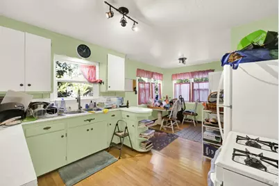 211 Triplett Drive, Cloverdale, CA 95425 - Photo 17