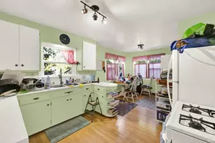 211 Triplett Dr, Cloverdale, CA 95425 - Photo 17