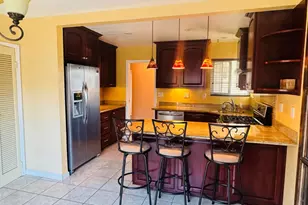 1713 Alhambra Ct, Petaluma, CA 94954 - Photo 3