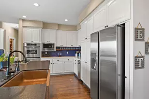 146 Shelina Vista Ln, Petaluma, CA 94952 - Photo 15