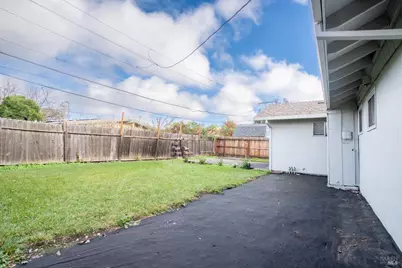 1318 Cleveland Street, Fairfield, CA 94533 - Photo 29