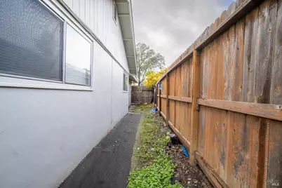 1318 Cleveland Street, Fairfield, CA 94533 - Photo 27
