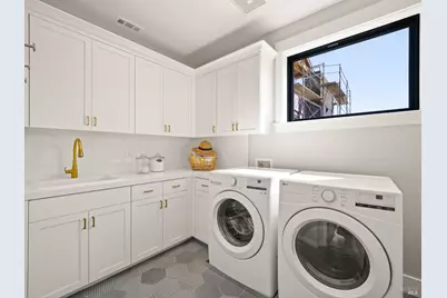 31 Erin Drive, San Rafael, CA 94903 - Photo 27