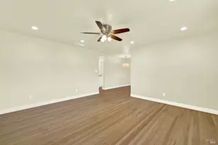 255 E Chestnut St, Dixon, CA 95620 - Photo 21