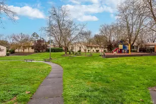 724 Agnew Pl, Santa Rosa, CA 95401 - Photo 25