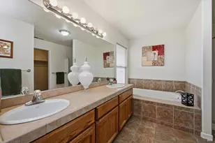 18841 Spyglass Rd, Hidden Valley Lake, CA 95467 - Photo 17