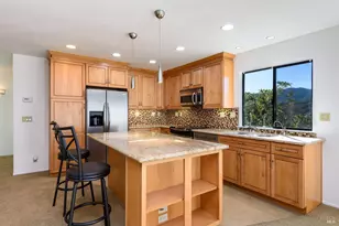 36 Shannon Ct, Novato, CA 94949 - Photo 3