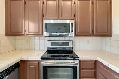 735 Buchanan Street #221, Benicia, CA 94510 - Photo 29