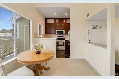 735 Buchanan Street #221, Benicia, CA 94510 - Photo 25