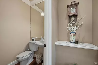 18750 Fernwood Road, Hidden Valley Lake, CA 95467 - Photo 29