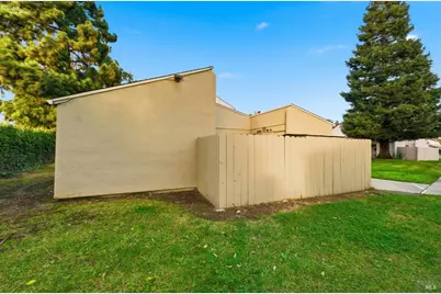 50 El Basset Court, Fairfield, CA 94533 - Photo 29