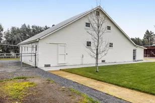 1100 Lohrman Ln, Petaluma, CA 94952 - Photo 45