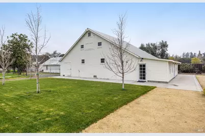 1100 Lohrman Lane, Petaluma, CA 94952 - Photo 47