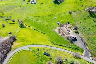 3964 Sierra Vista Dr, Vacaville, CA 95688 - Photo 61