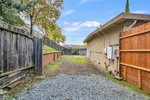 445 Springvalley Dr, Vacaville, CA 95687 - Photo 13