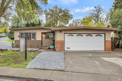 445 Springvalley Drive, Vacaville, CA 95687 - Photo 1